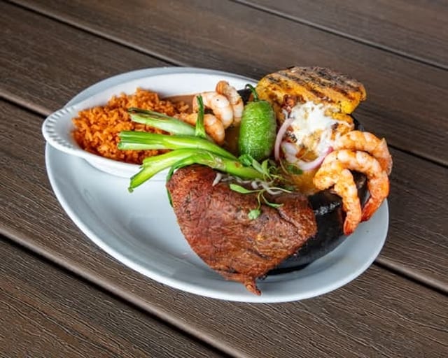 Combo #10 - Molcajete Cielo Mar Y Tierra.